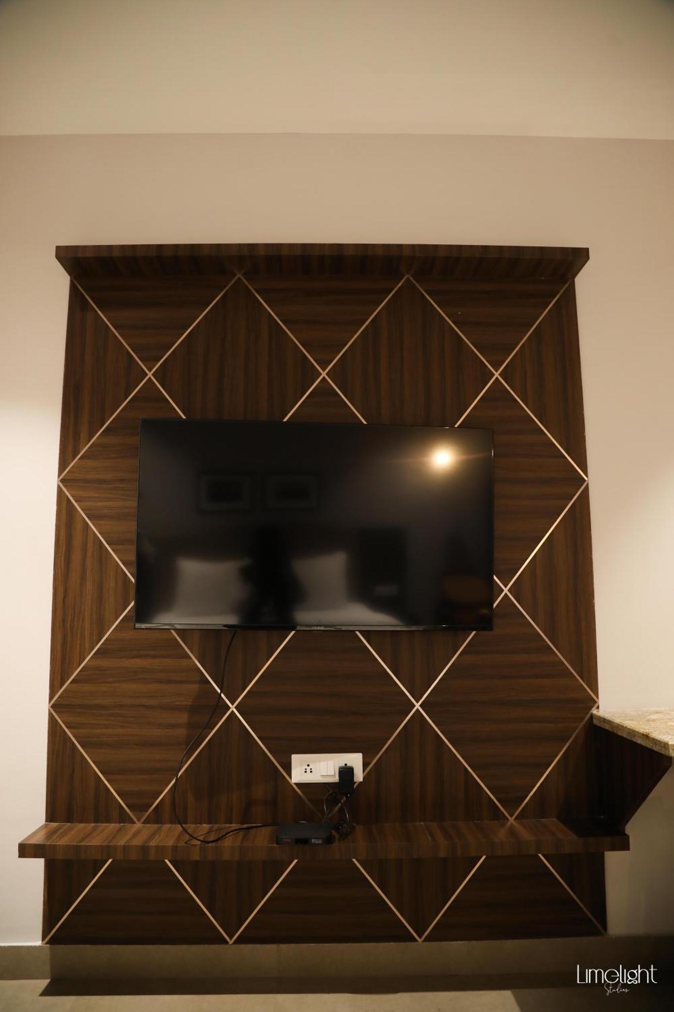 Belvedere Suites Greater Noida Exteriör bild